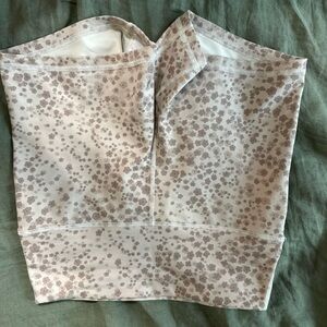 Fleo Cream Floral Printed High Rise 4” Bike Shorts